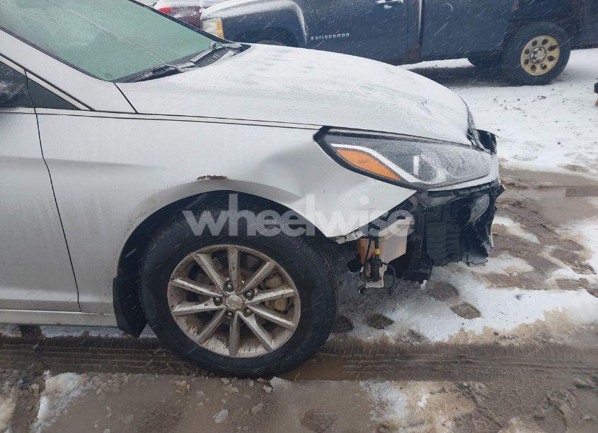 Photo 18 of 2019 Hyundai Sonata SE (VIN 5NPE24AF6KH796530)