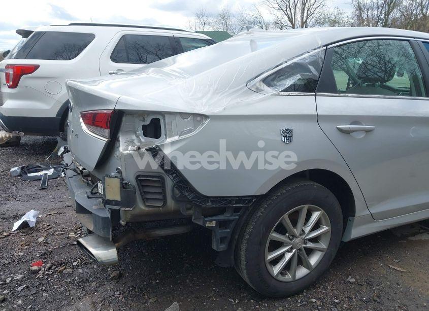 Photo 19 of 2019 Hyundai Sonata SE (VIN 5NPE24AF6KH815674)