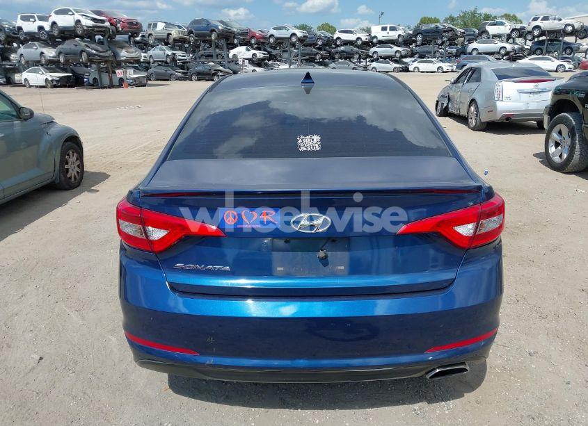 Photo 17 of 2015 Hyundai Sonata SE (VIN 5NPE24AF7FH057995)