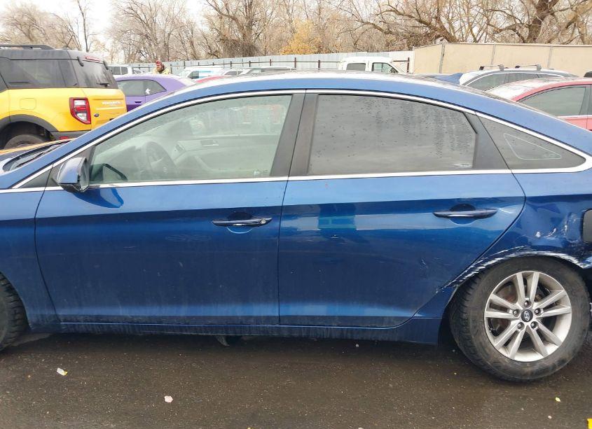 Photo 14 of 2015 Hyundai Sonata SE (VIN 5NPE24AF7FH060203)