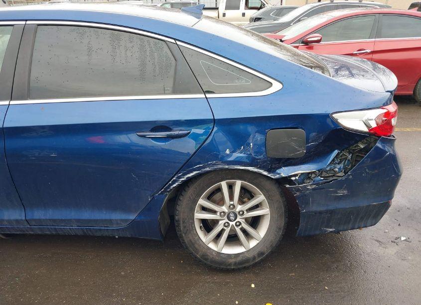 Photo 6 of 2015 Hyundai Sonata SE (VIN 5NPE24AF7FH060203)