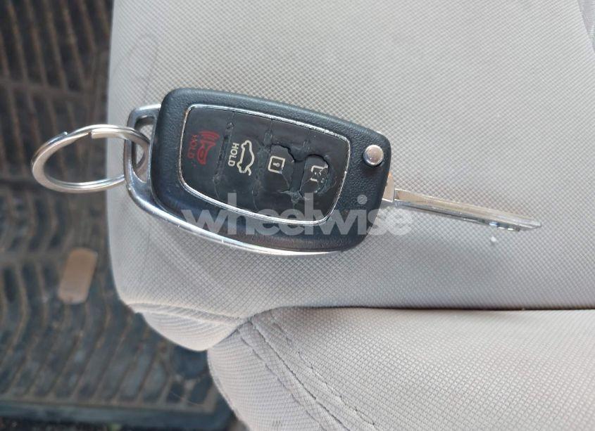 Photo 11 of 2015 Hyundai Sonata SE (VIN 5NPE24AF7FH146515)