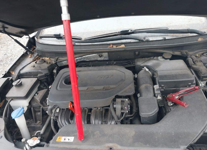 Photo 10 of 2015 Hyundai Sonata SE (VIN 5NPE24AF7FH150287)