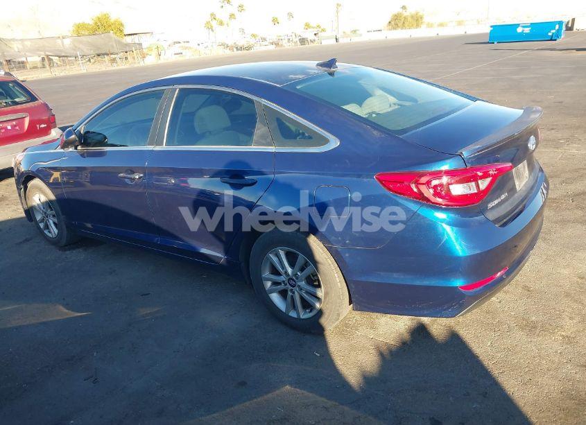 Photo 3 of 2015 Hyundai Sonata SE (VIN 5NPE24AF7FH159569)