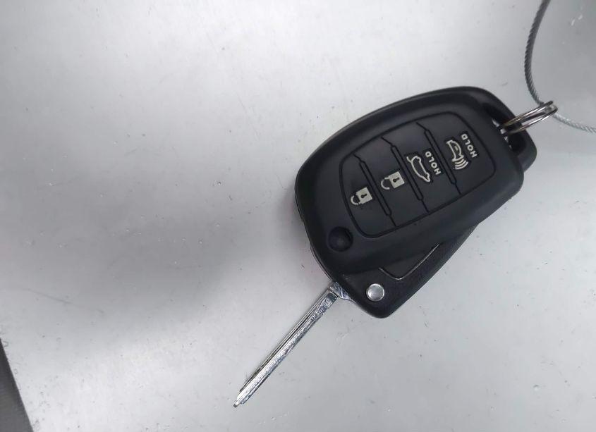 Photo 11 of 2015 Hyundai Sonata SE (VIN 5NPE24AF7FH175884)