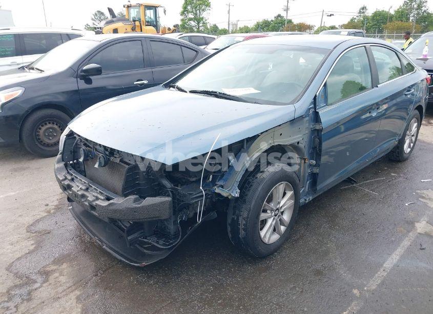 Photo 6 of 2015 Hyundai Sonata SE (VIN 5NPE24AF7FH206972)