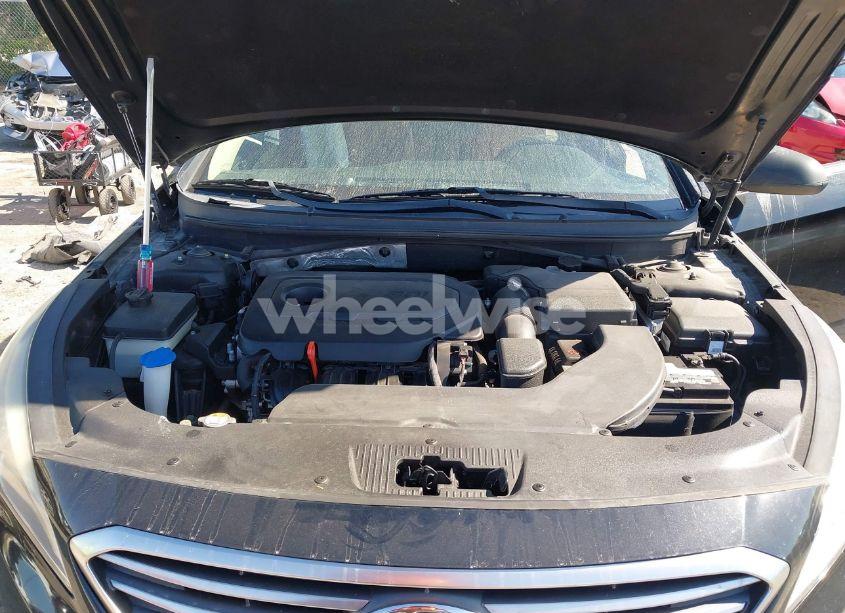 Photo 10 of 2015 Hyundai Sonata SE (VIN 5NPE24AF7FH214134)