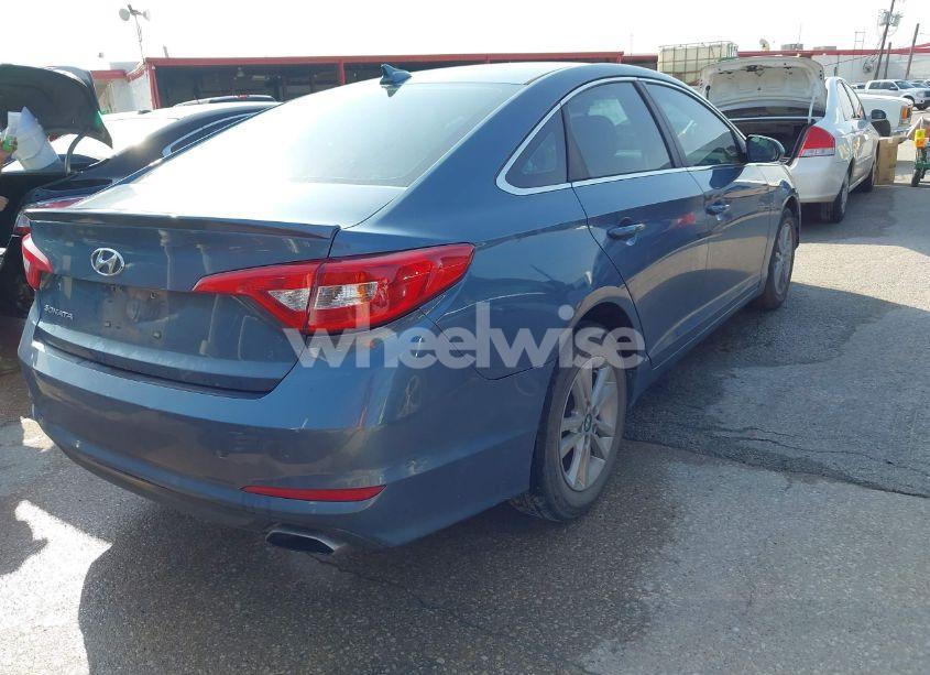Photo 4 of 2015 Hyundai Sonata SE (VIN 5NPE24AF7FH218135)