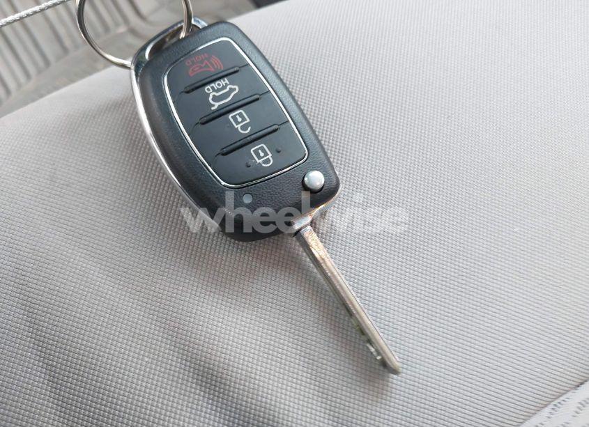 Photo 11 of 2015 Hyundai Sonata SE (VIN 5NPE24AF7FH225196)