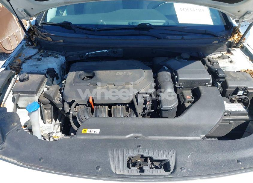 Photo 10 of 2015 Hyundai Sonata SE (VIN 5NPE24AF7FH247909)