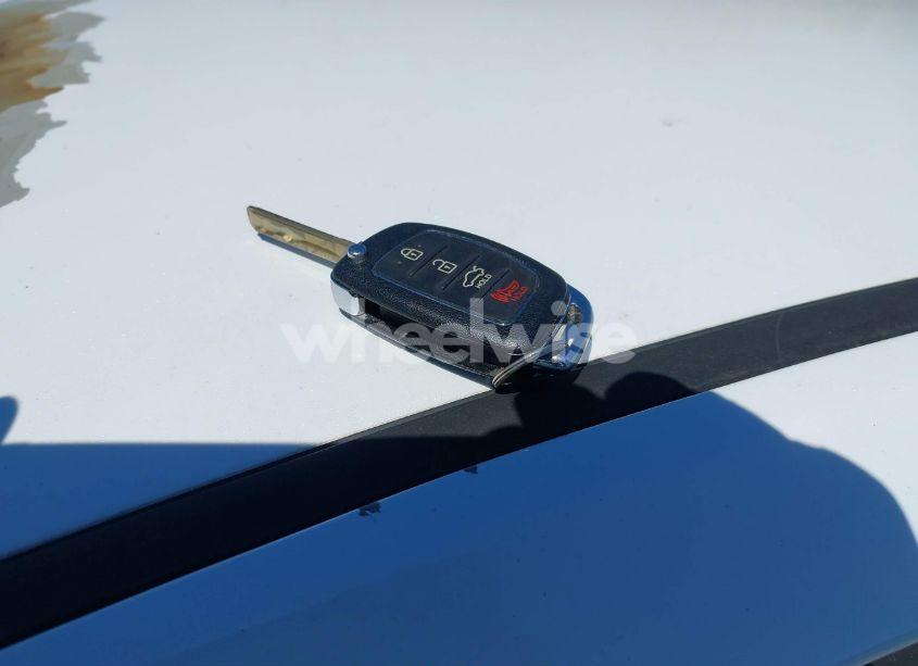 Photo 11 of 2015 Hyundai Sonata SE (VIN 5NPE24AF7FH247909)