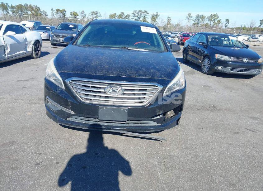Photo 6 of 2015 Hyundai Sonata SE (VIN 5NPE24AF7FH250082)