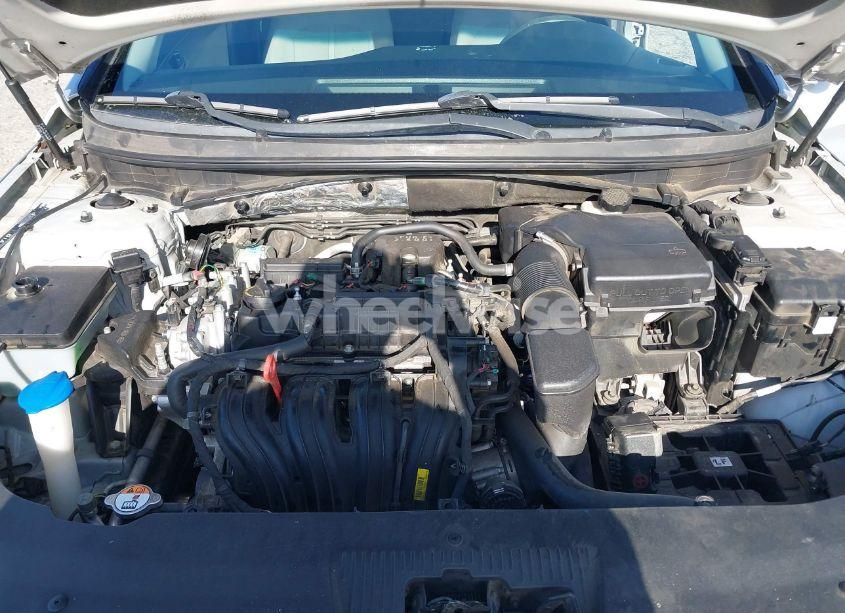 Photo 10 of 2015 Hyundai Sonata SE (VIN 5NPE24AF7FH250289)
