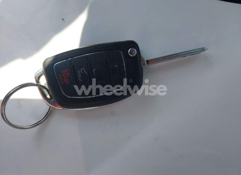 Photo 11 of 2015 Hyundai Sonata SE (VIN 5NPE24AF7FH257498)