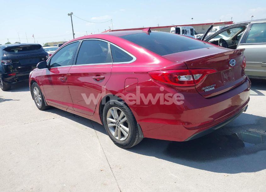 Photo 3 of 2015 Hyundai Sonata SE (VIN 5NPE24AF7FH257498)