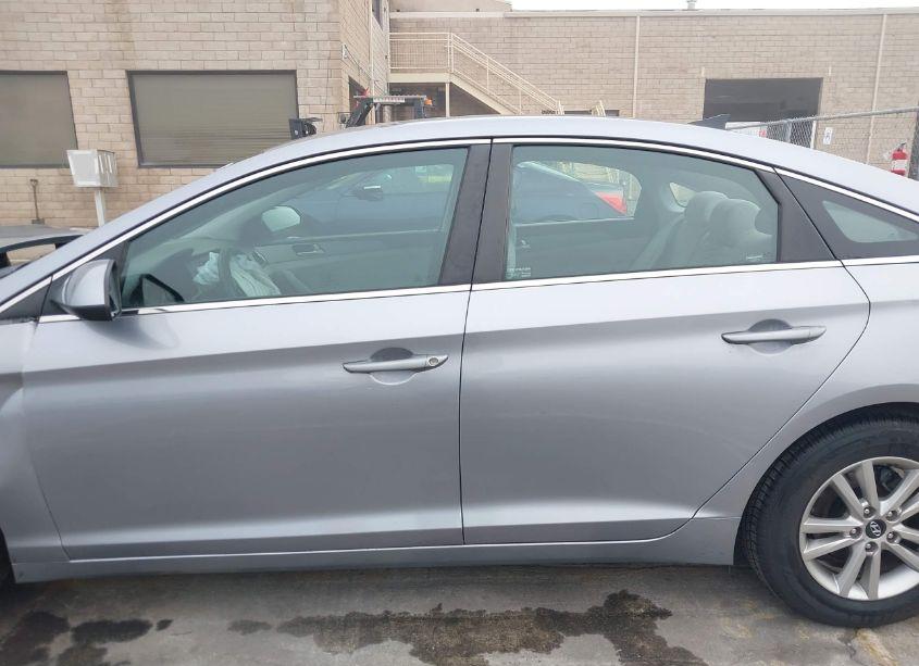 Photo 15 of 2016 Hyundai Sonata SE (VIN 5NPE24AF7GH267806)