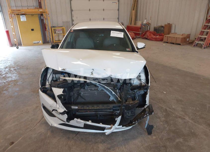 Photo 12 of 2016 Hyundai Sonata SE (VIN 5NPE24AF7GH289675)