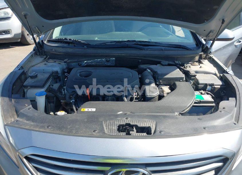 Photo 10 of 2016 Hyundai Sonata SE (VIN 5NPE24AF7GH316535)