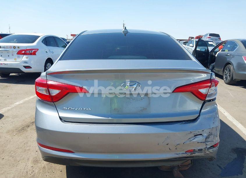 Photo 16 of 2016 Hyundai Sonata SE (VIN 5NPE24AF7GH316535)