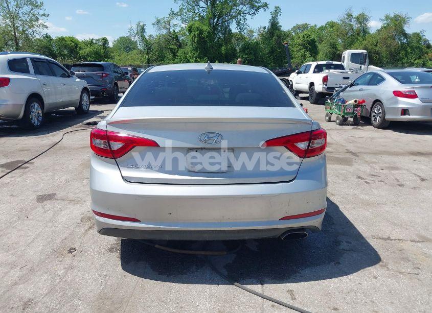 Photo 16 of 2016 Hyundai Sonata SE (VIN 5NPE24AF7GH317488)