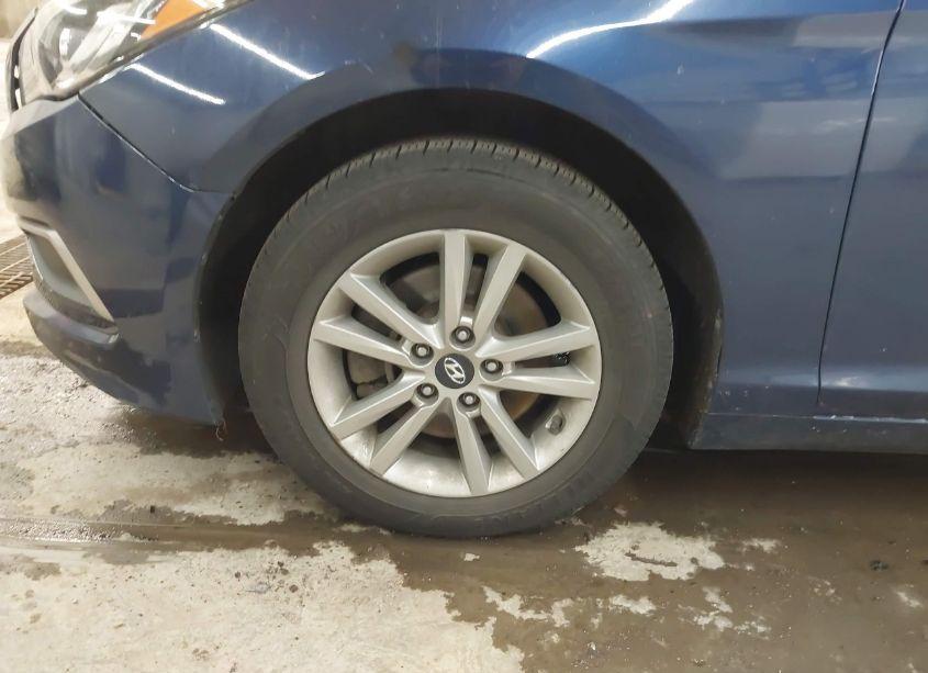 Photo 12 of 2016 Hyundai Sonata SE (VIN 5NPE24AF7GH319239)