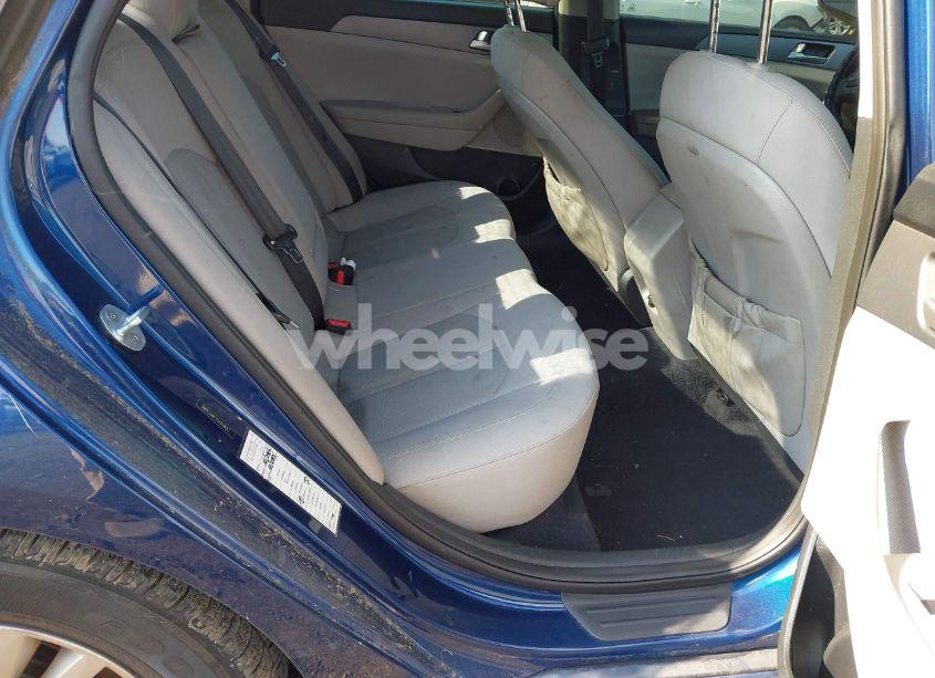 Photo 8 of 2016 Hyundai Sonata SE (VIN 5NPE24AF7GH319693)