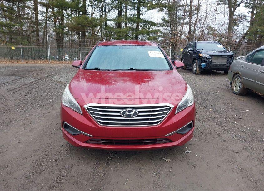 Photo 12 of 2016 Hyundai Sonata SE (VIN 5NPE24AF7GH322075)