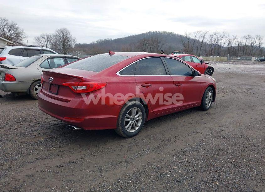 Photo 4 of 2016 Hyundai Sonata SE (VIN 5NPE24AF7GH322075)
