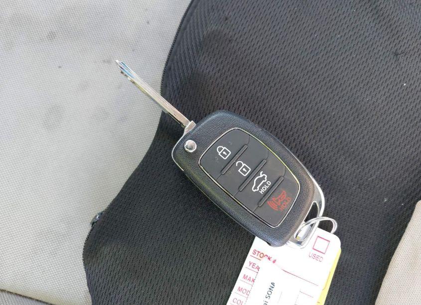 Photo 11 of 2016 Hyundai Sonata SE (VIN 5NPE24AF7GH329916)