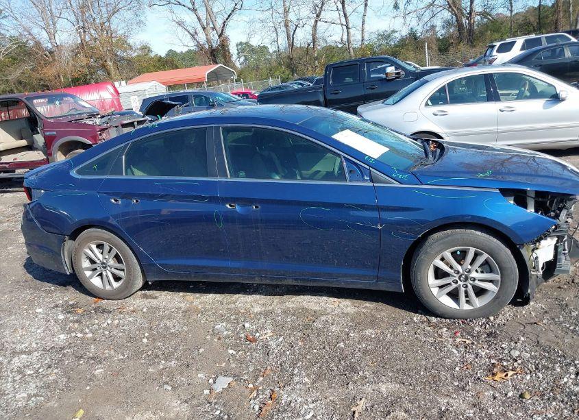Photo 13 of 2016 Hyundai Sonata SE (VIN 5NPE24AF7GH329916)