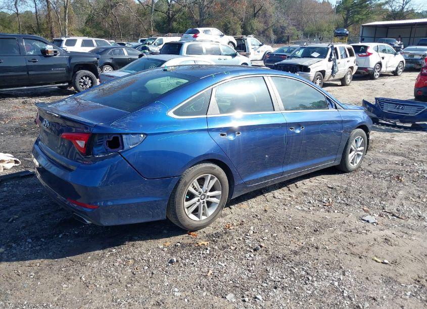 Photo 4 of 2016 Hyundai Sonata SE (VIN 5NPE24AF7GH329916)