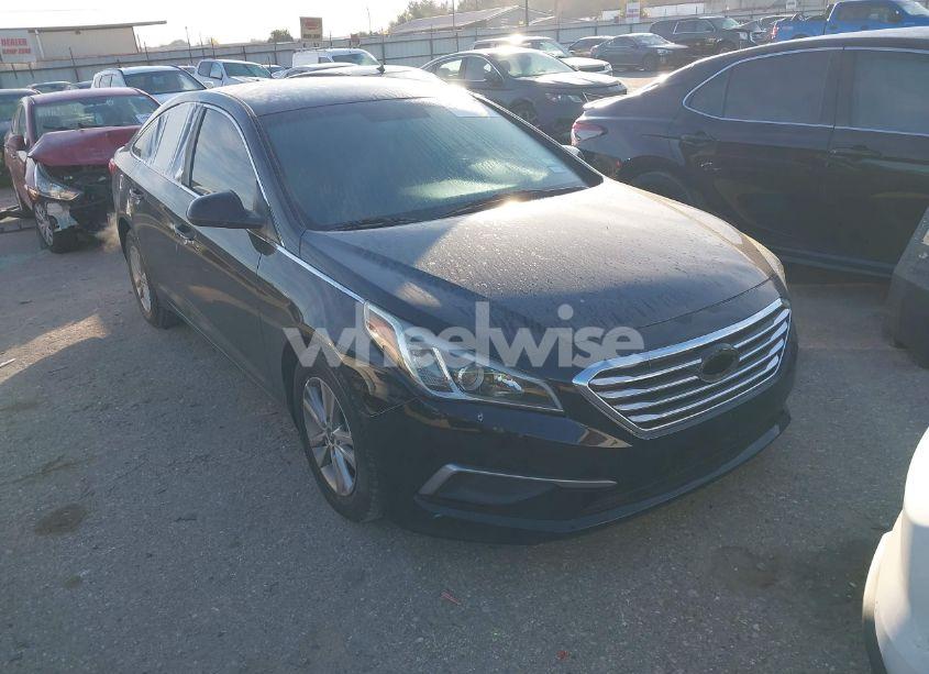 2016 Hyundai Sonata SE (VIN 5NPE24AF7GH354623) main photo