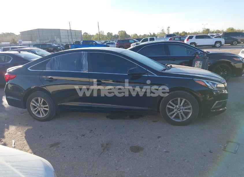 Photo 13 of 2016 Hyundai Sonata SE (VIN 5NPE24AF7GH354623)