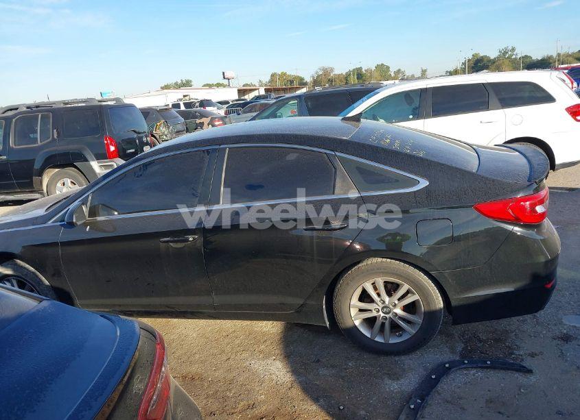 Photo 14 of 2016 Hyundai Sonata SE (VIN 5NPE24AF7GH354623)