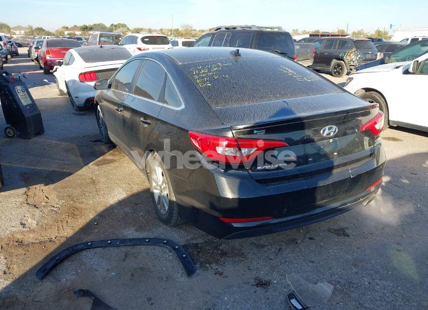Photo 3 of 2016 Hyundai Sonata SE (VIN 5NPE24AF7GH354623)
