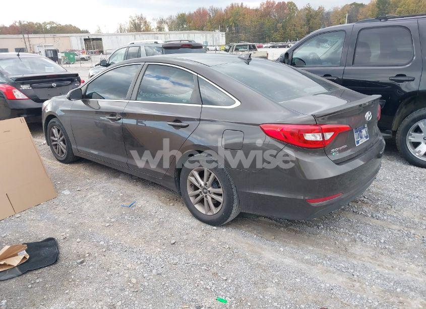 Photo 3 of 2016 Hyundai Sonata SE (VIN 5NPE24AF7GH359546)