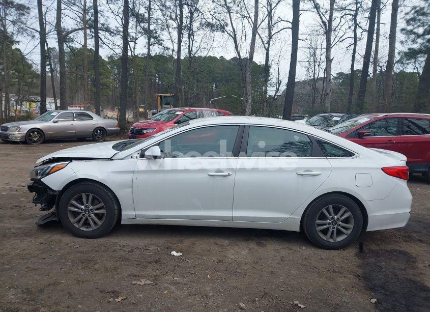 Photo 14 of 2016 Hyundai Sonata SE (VIN 5NPE24AF7GH371034)
