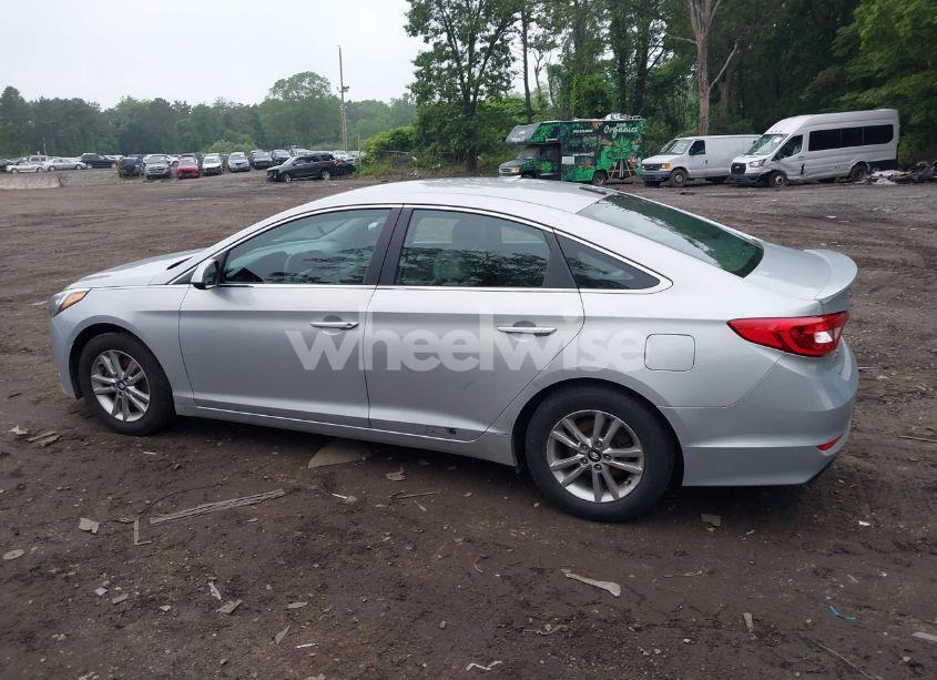 Photo 14 of 2016 Hyundai Sonata SE (VIN 5NPE24AF7GH377089)