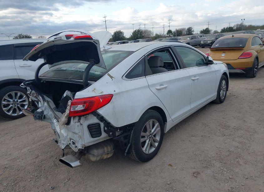 Photo 4 of 2016 Hyundai Sonata (VIN 5NPE24AF7GH404579)