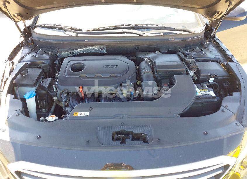 Photo 10 of 2016 Hyundai Sonata SE (VIN 5NPE24AF7GH408325)