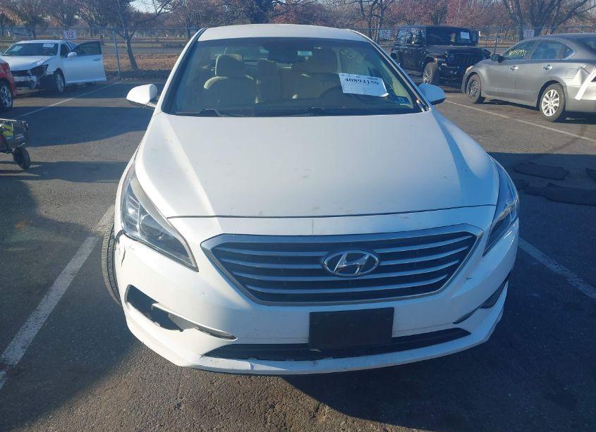 Photo 12 of 2016 Hyundai Sonata SE (VIN 5NPE24AF7GH430633)