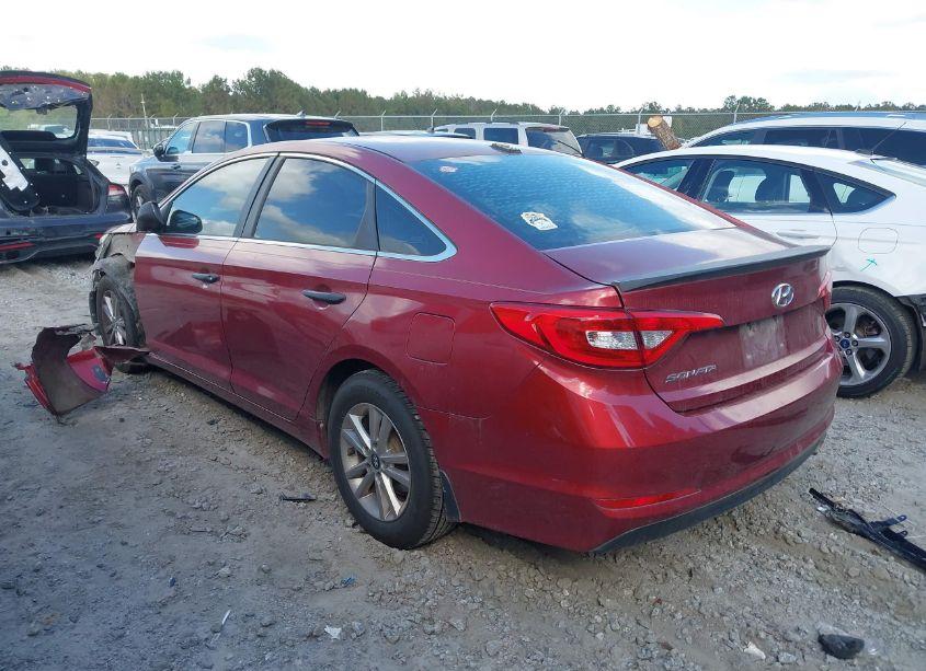Photo 3 of 2016 Hyundai Sonata SE (VIN 5NPE24AF7GH431006)
