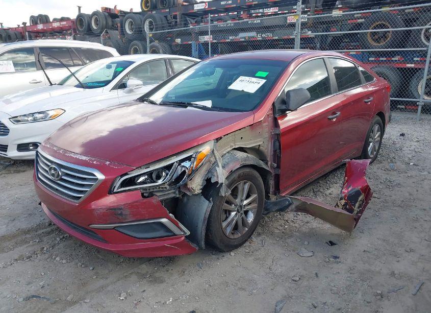 Photo 6 of 2016 Hyundai Sonata SE (VIN 5NPE24AF7GH431006)