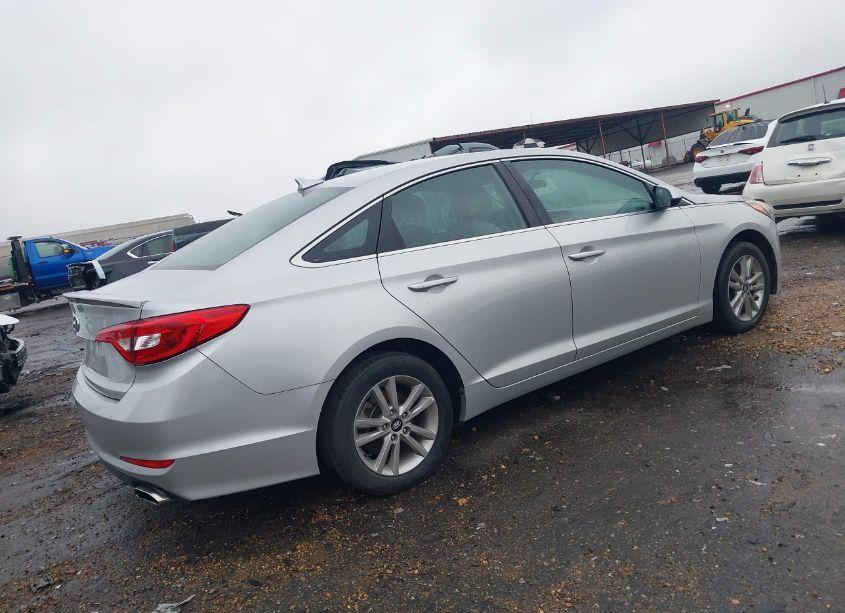 Photo 4 of 2017 Hyundai Sonata (VIN 5NPE24AF7HH462421)
