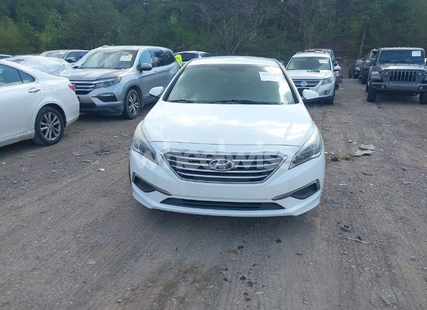 Photo 6 of 2017 Hyundai Sonata SE (VIN 5NPE24AF7HH502450)