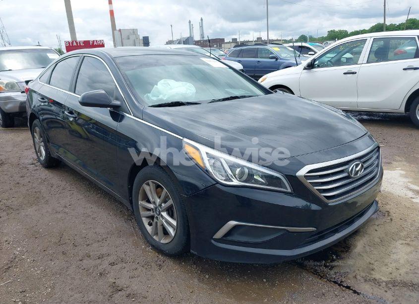 2017 Hyundai Sonata SE (VIN 5NPE24AF7HH505476) main photo