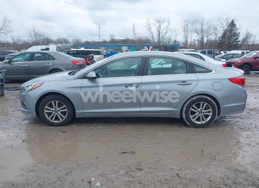 Photo 14 of 2017 Hyundai Sonata SE (VIN 5NPE24AF7HH524173)