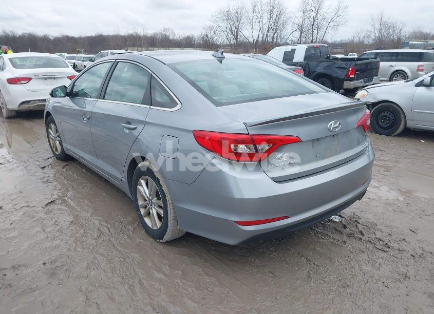 Photo 3 of 2017 Hyundai Sonata SE (VIN 5NPE24AF7HH524173)