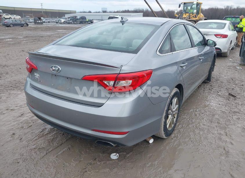 Photo 4 of 2017 Hyundai Sonata SE (VIN 5NPE24AF7HH524173)