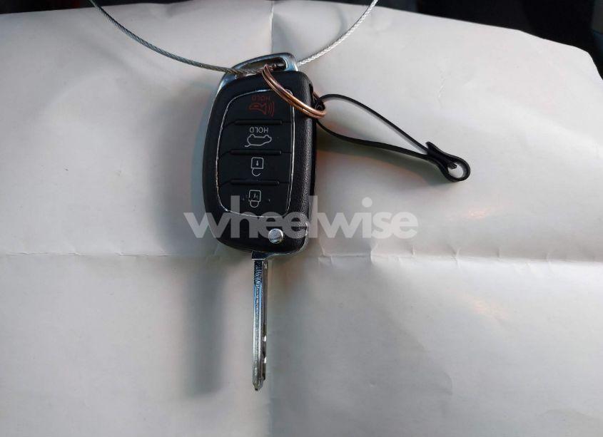 Photo 11 of 2017 Hyundai Sonata SE (VIN 5NPE24AF7HH547338)